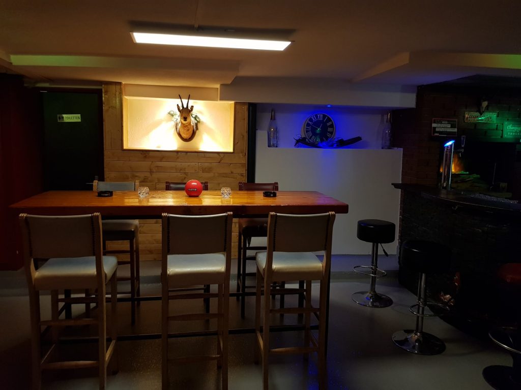 Kontaktbar Jägerbar Seeven